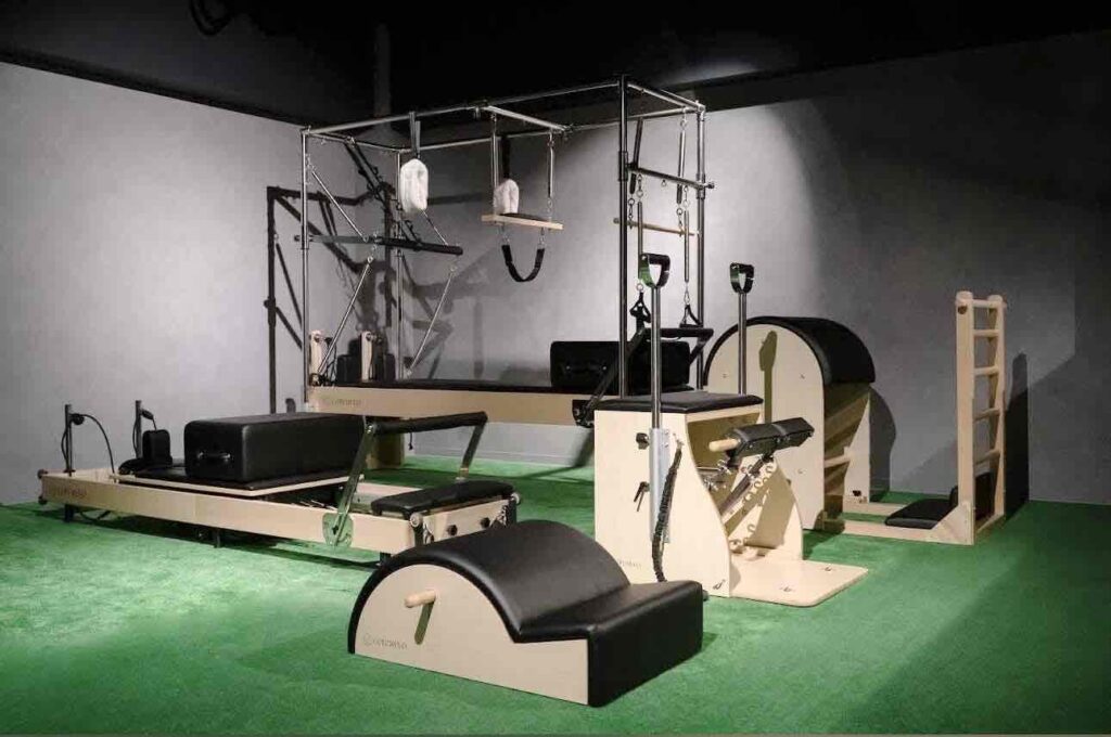 無料マシンピラティス指導者養成　福岡